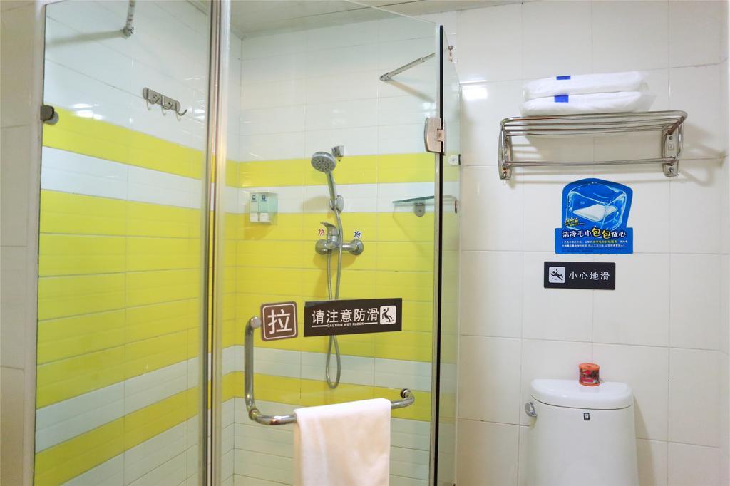 7Days Inn Guangzhou Jingxi Nanfang Hospital Subway Station Eksteriør billede